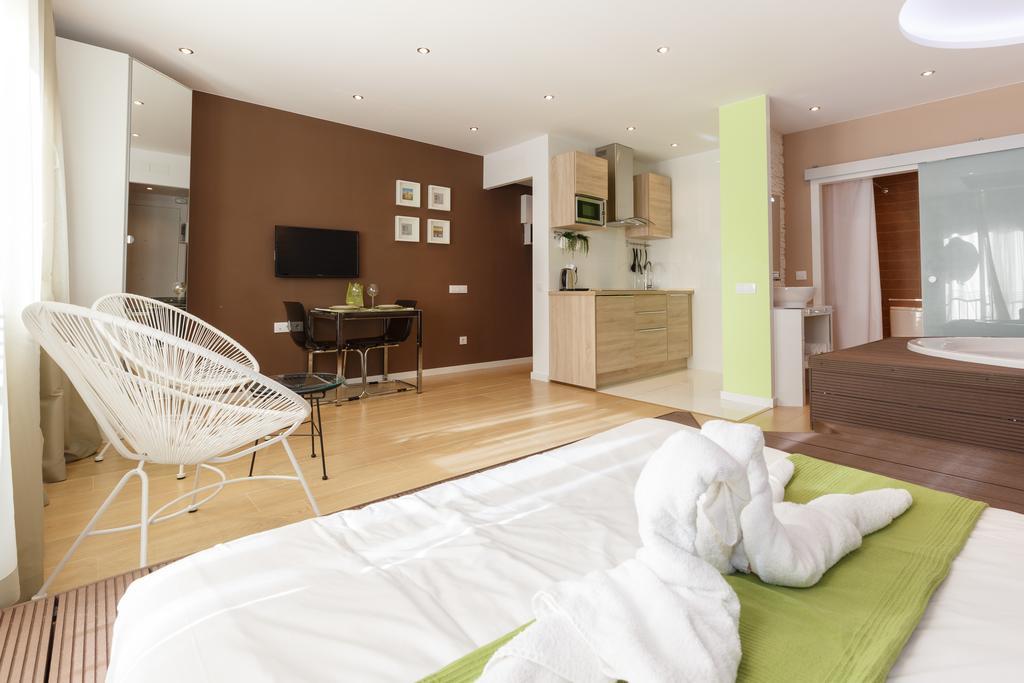 Apartamento Hola Bismark Barcelona